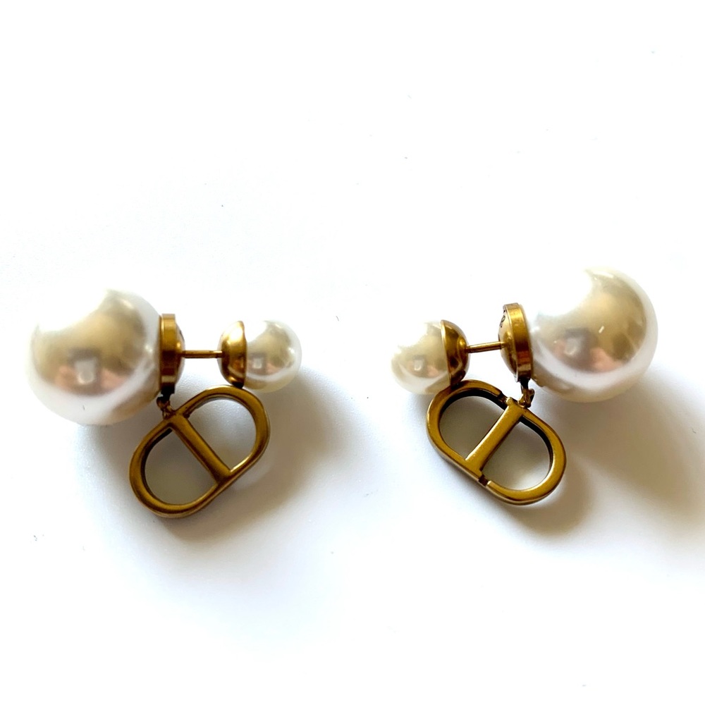 Dior CD Glass Pearl Earrings *repost